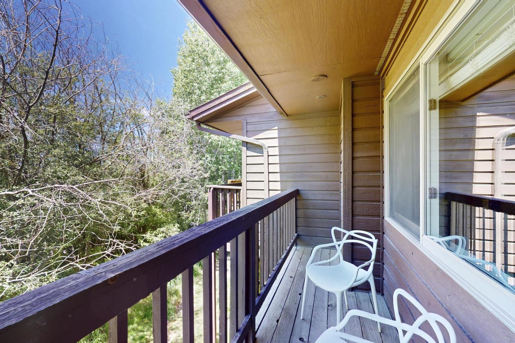 2404 Pitchfork Appartement *